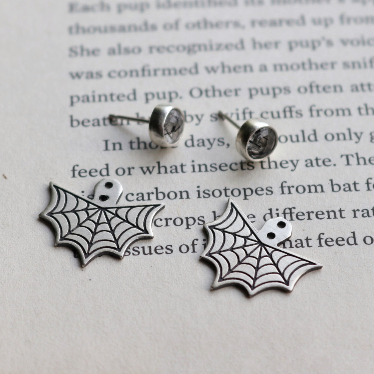 Web Ear Jackets