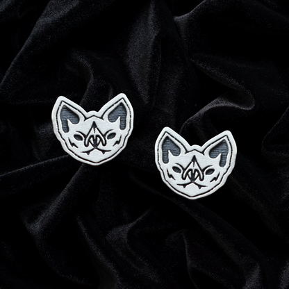 Bat Head Studs