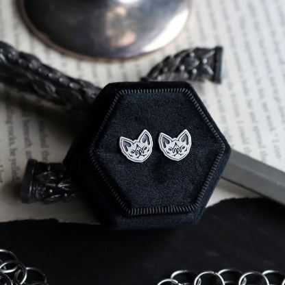 Bat Head Studs