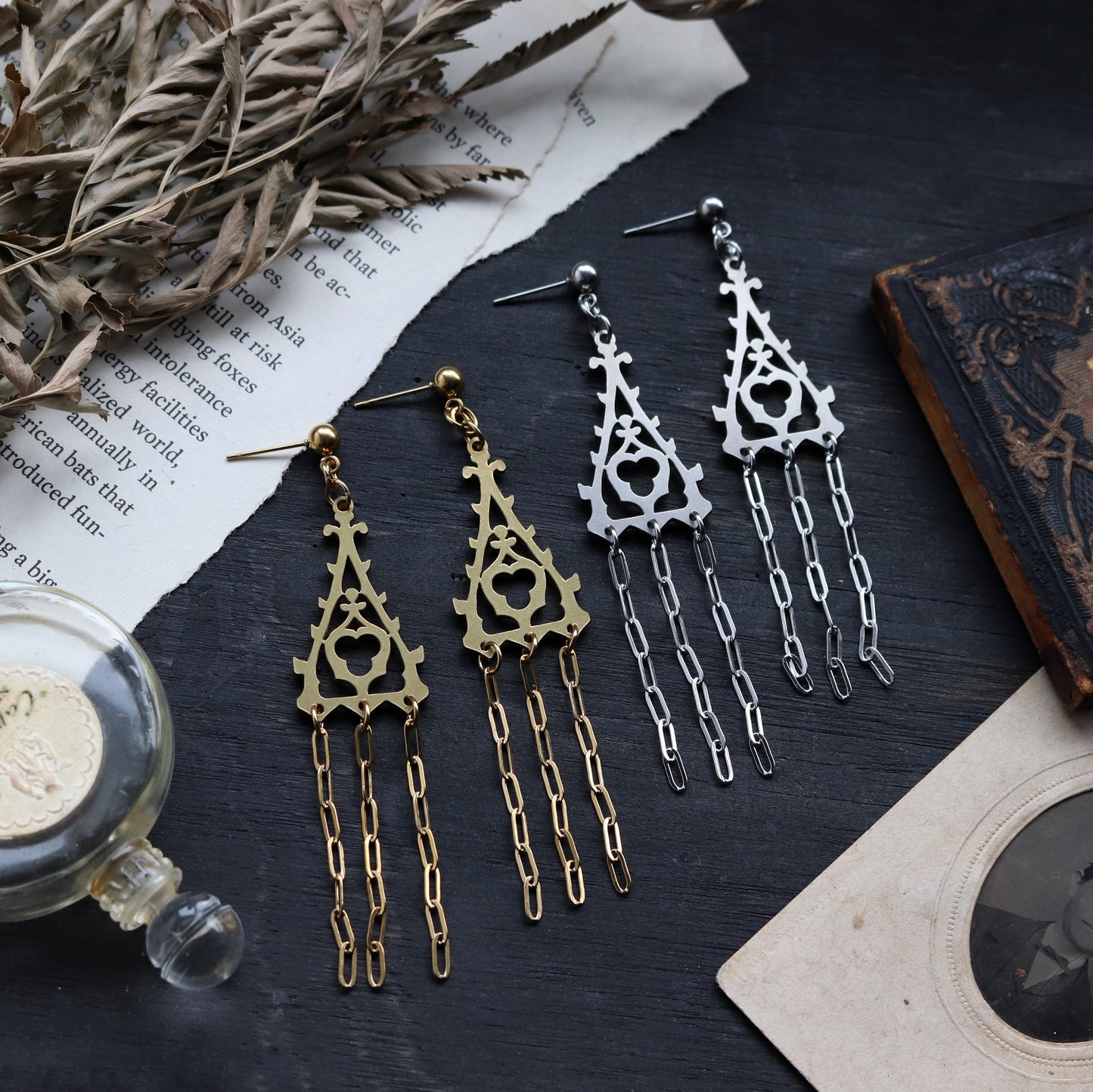 Vale Earrings