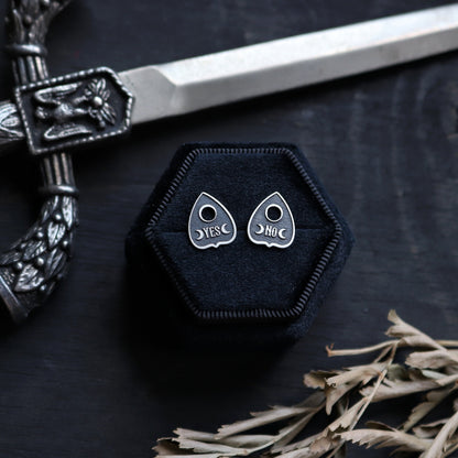 Planchette Studs