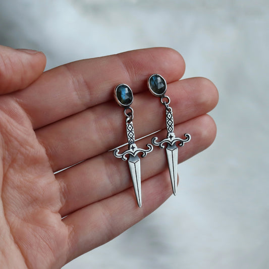 Dagger Studs