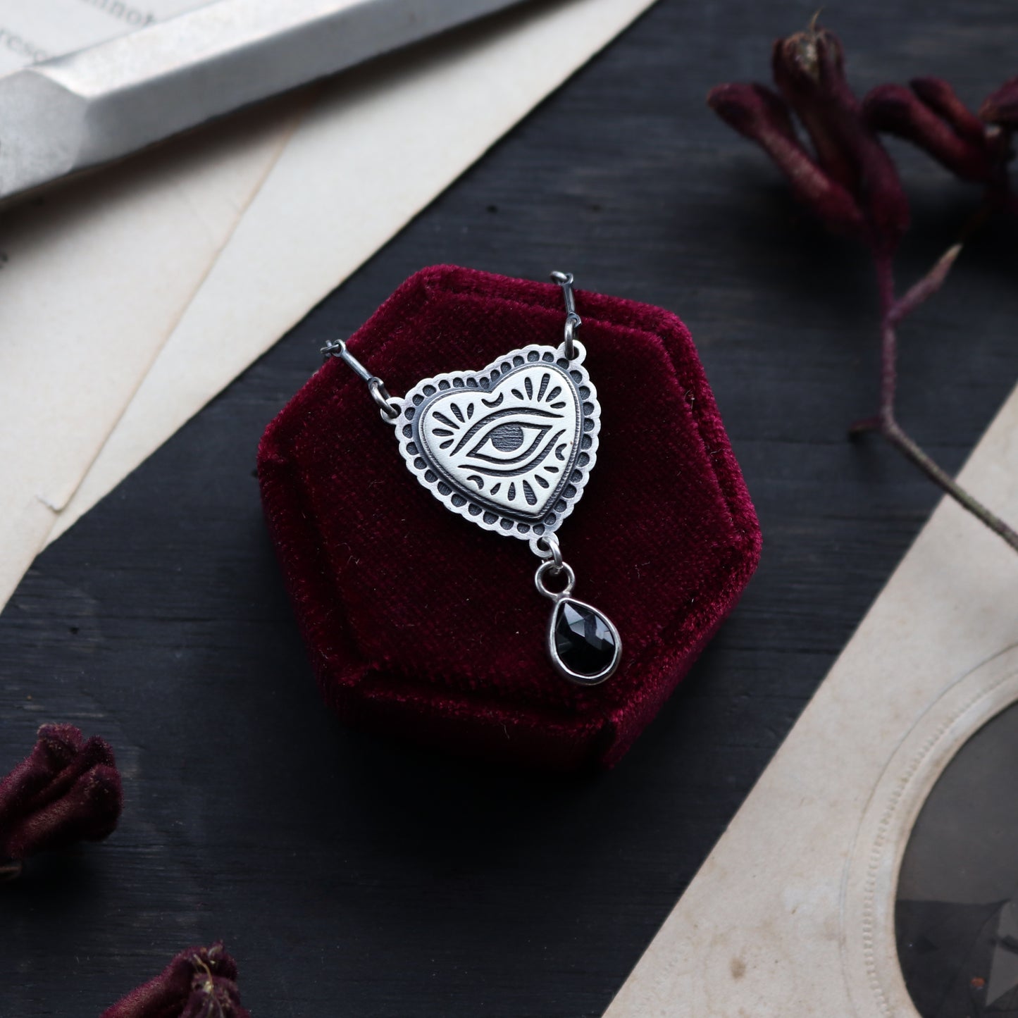 Lover's Eye Necklace (With Stone)