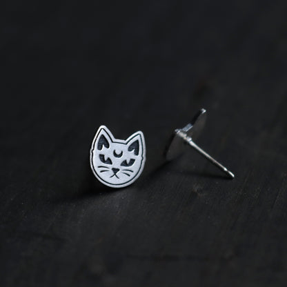 Cat Head Studs