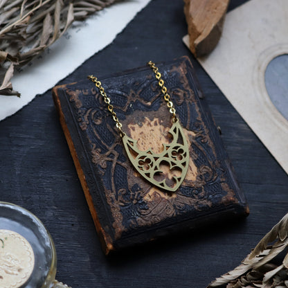 Archa Necklace