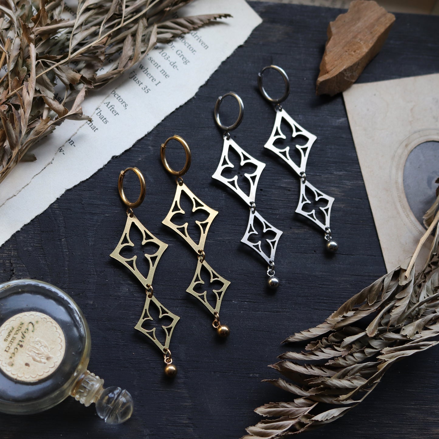 Solune Earrings