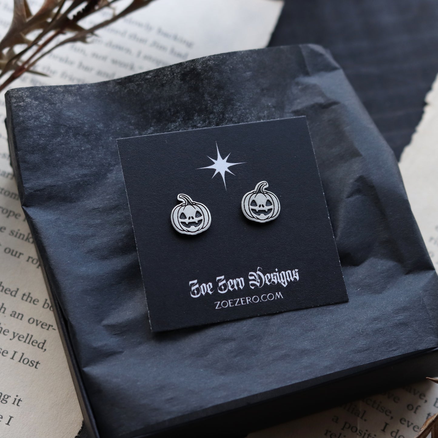 Pumpkin Studs